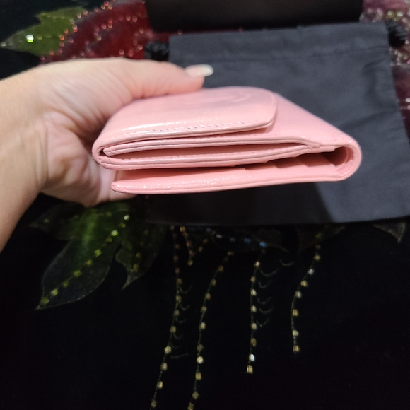Chanel Wallet - Picture 5 of 16